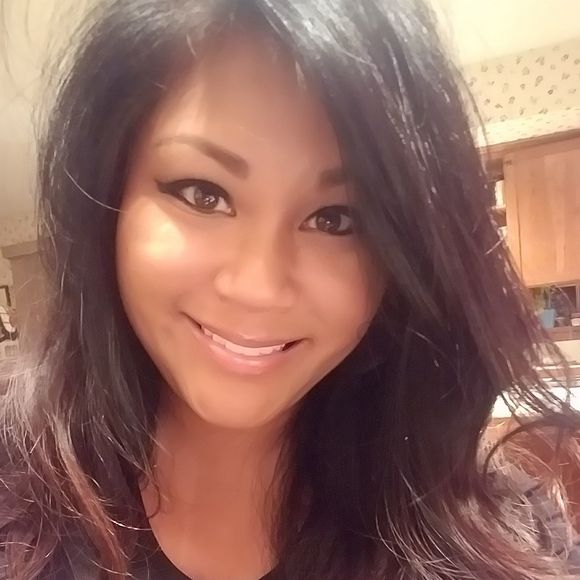 Meet your Posher, Amanda - Picture 1 of 1